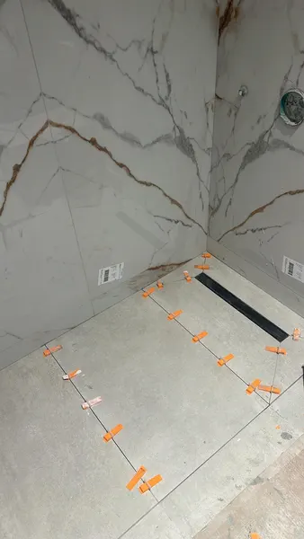 havuz sistemi duş içi seramik 